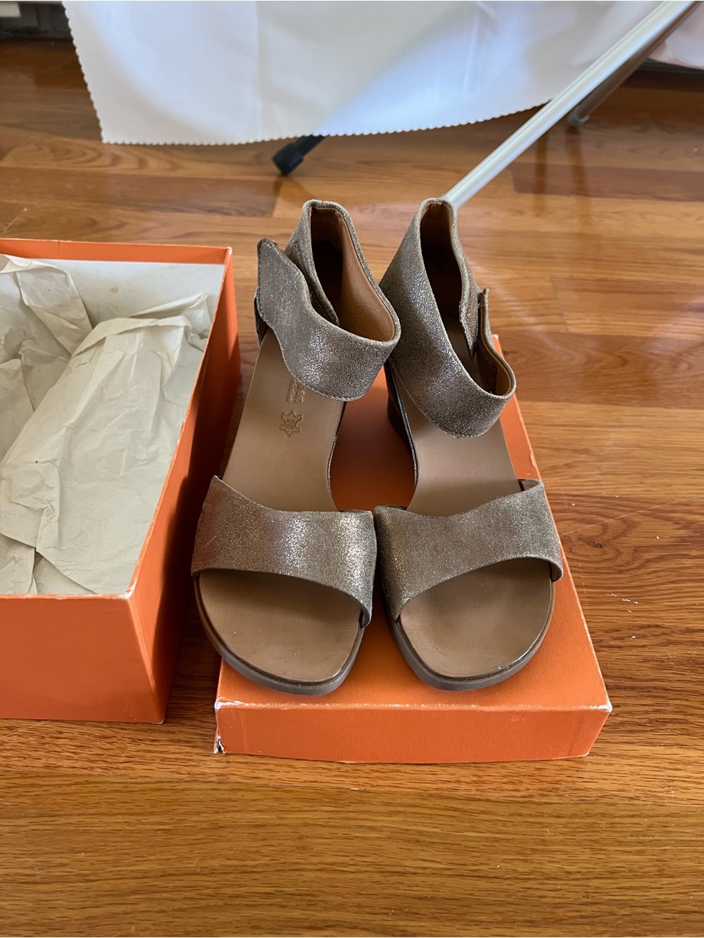 Paul Green Metallic Bronze Wedge Sandals